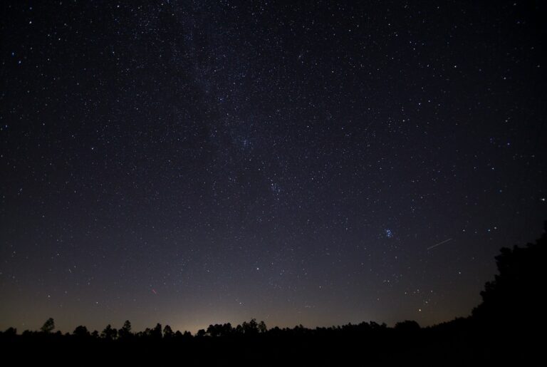 que se puede ver en el cielo en junio