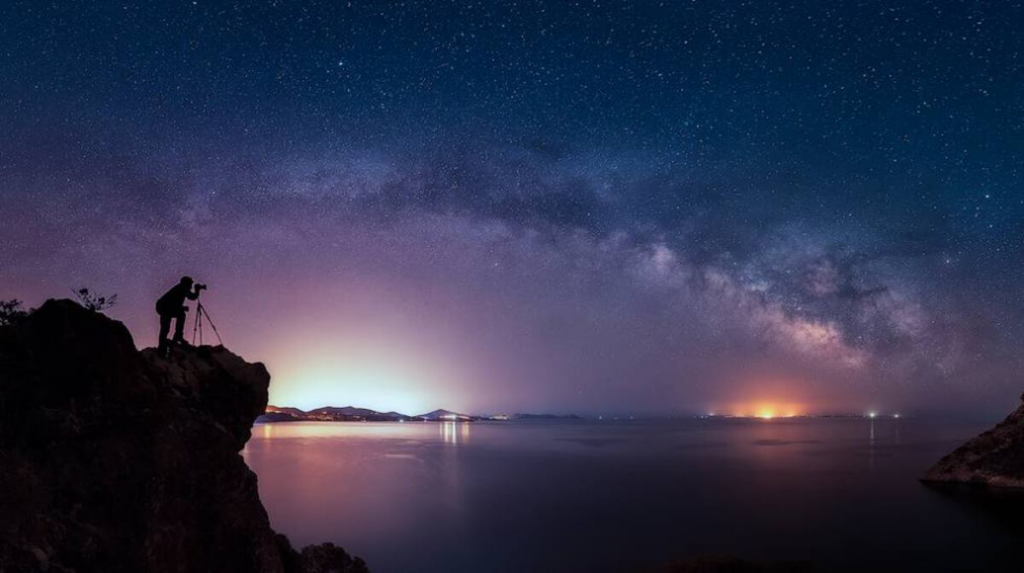 que ver en el cielo abril