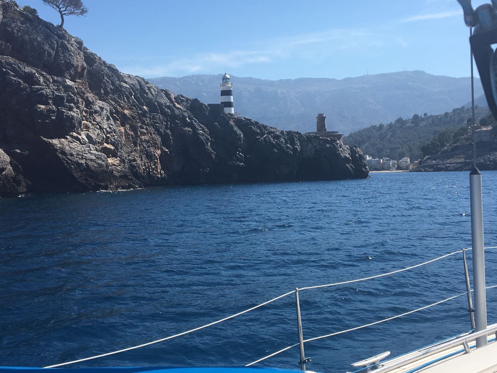 Ruta en velero a Sóller y la Serra de Tramuntana