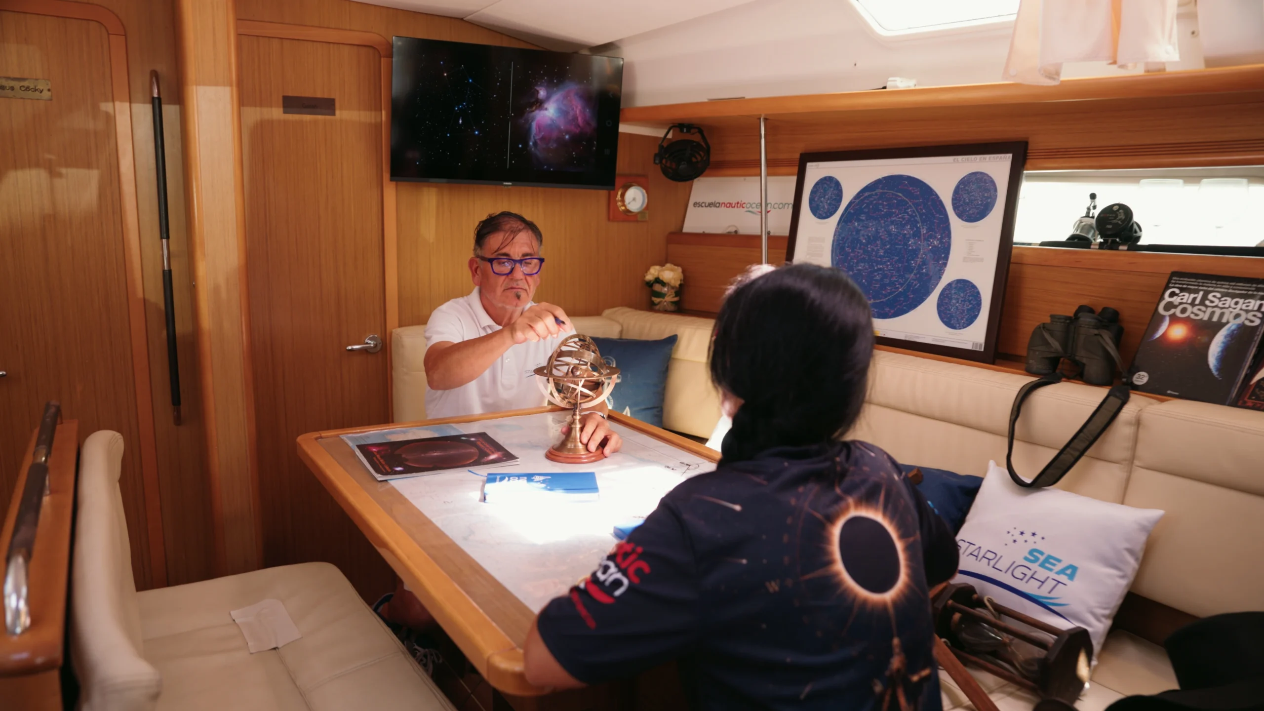 Interior del velero Missus B